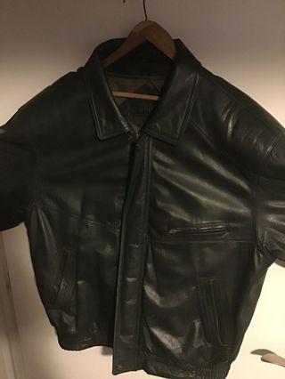 MENS ALL LEATHER JACKET (SIZE XL)