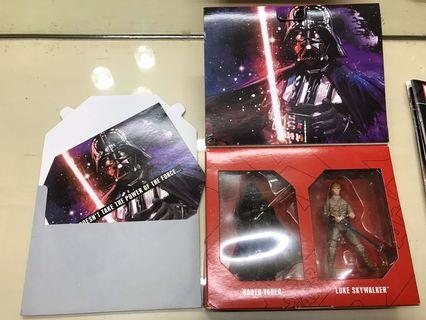 Star Wars Father’s Day greeting card and action figure set