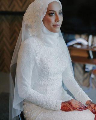 Wedding dress by Teh firdaus
