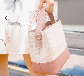 💓BNWT💓 NEONMELLO EVERYDAY CONTRASTING SUMMER BUCKET BAG IN MAUVE
