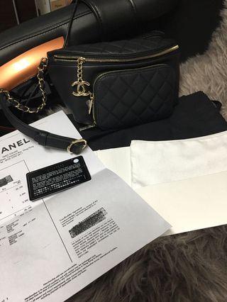 Chanel胸口腰包荔枝牛皮