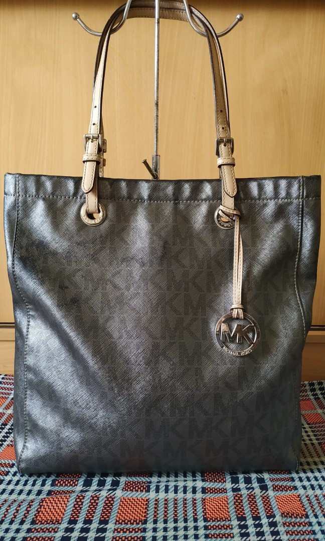 authentic mk purse