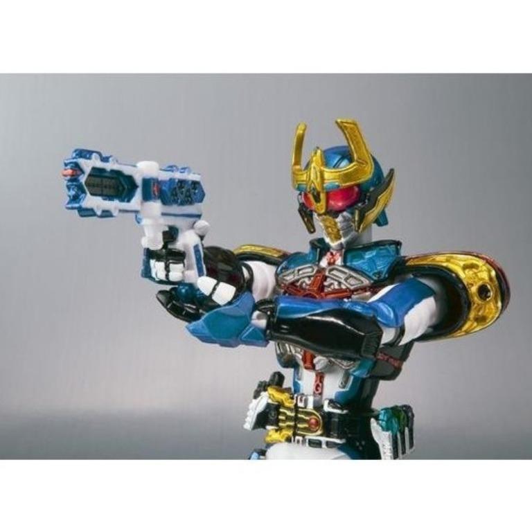 BANDAI 魂shop限定 SHF 幪面超人 Kamen Rider Kiva 月騎 Rising IXA, 興趣及遊戲, 玩具 & 遊戲類 ...