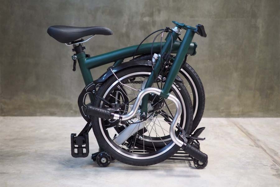 Brompton lookalike folding bicycle 