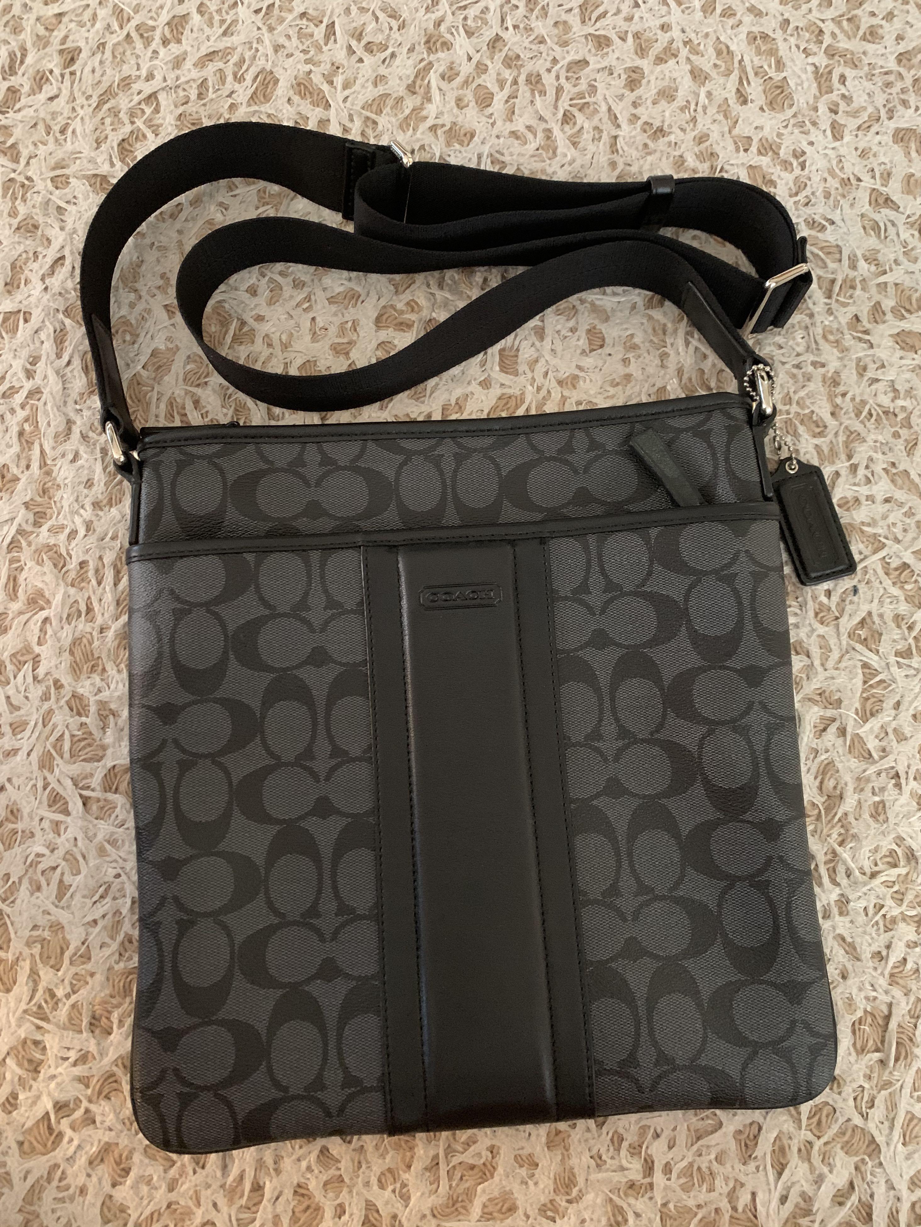 Coach Signature Canvas Crossbody Bag