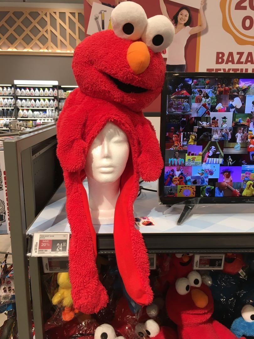 Elmo hat Clearance