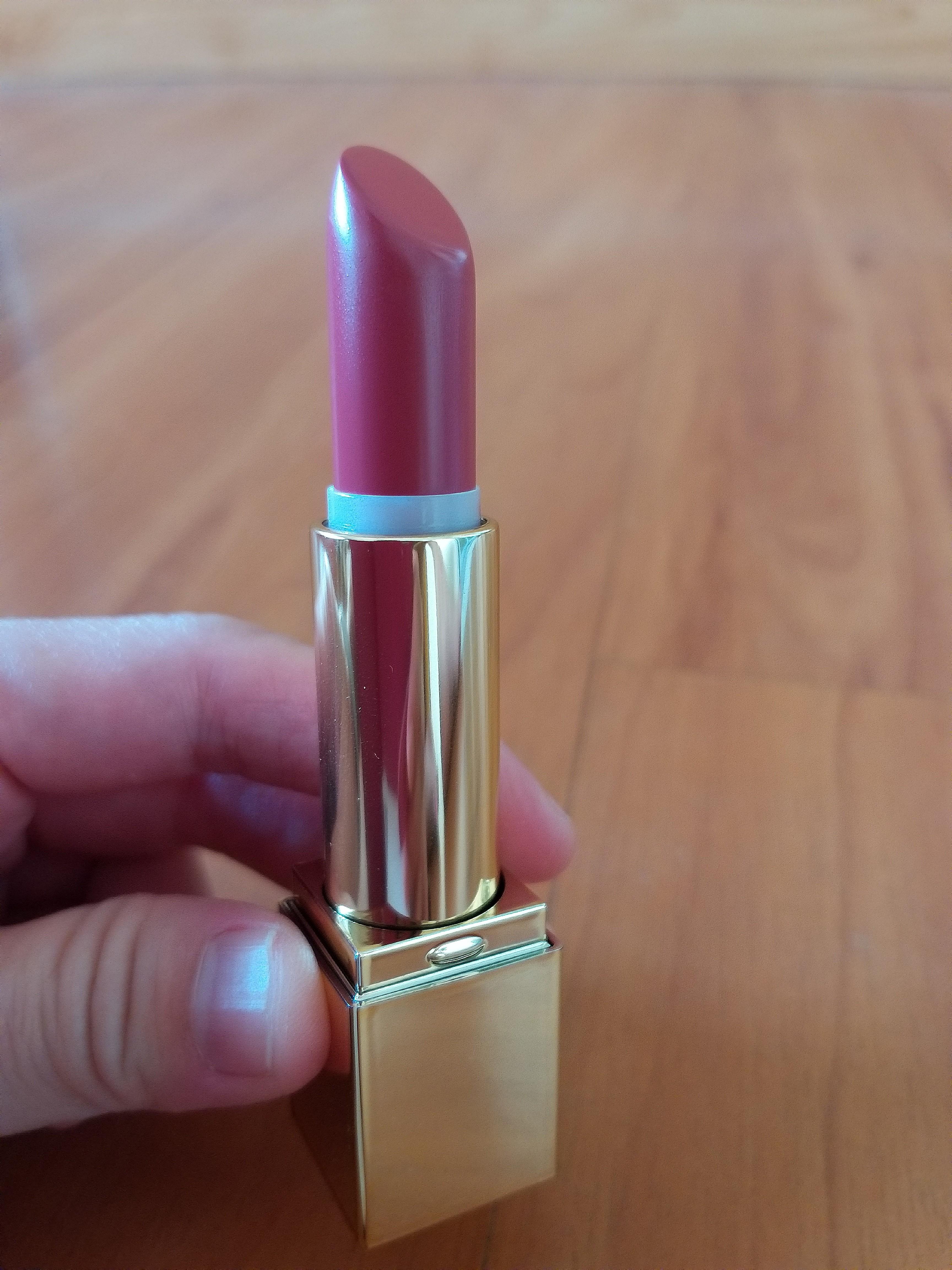 estee lauder dynamic lipstick