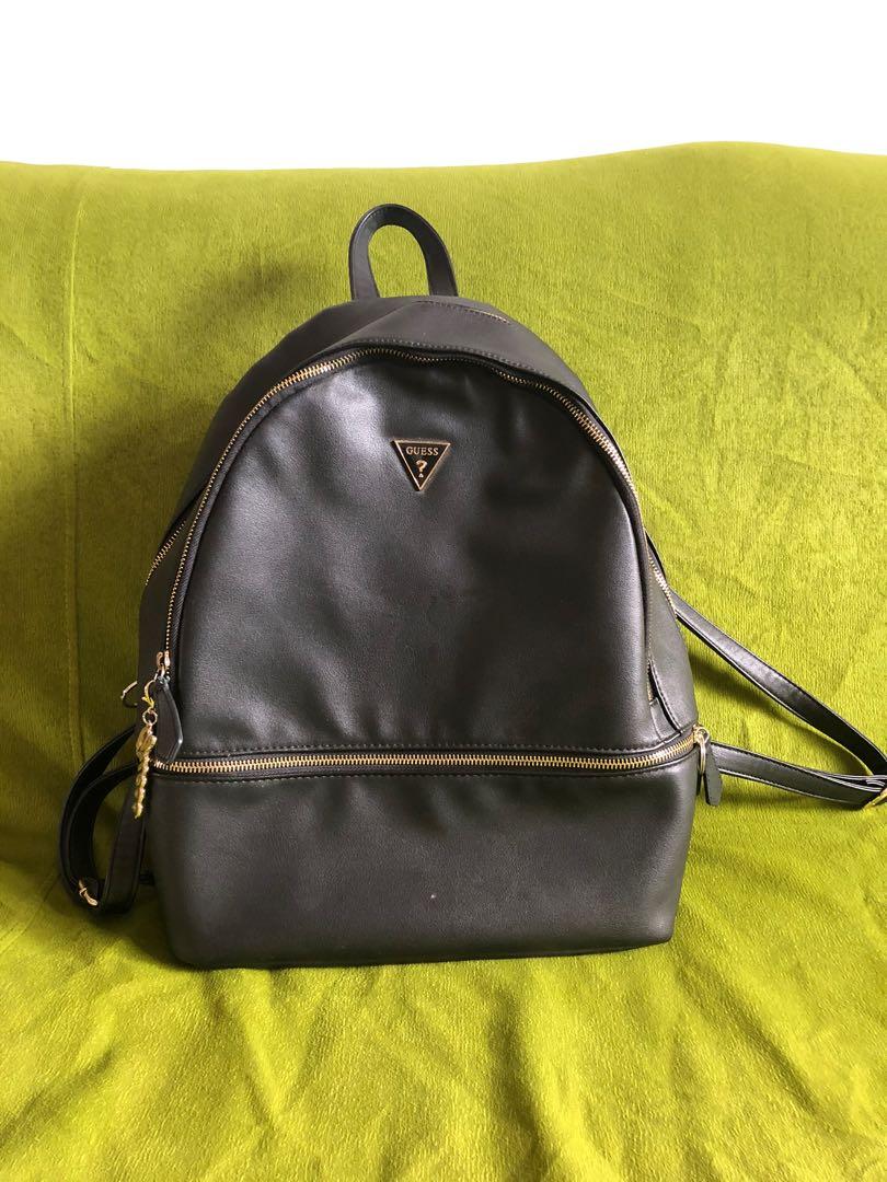 Celesta slim outlet backpack