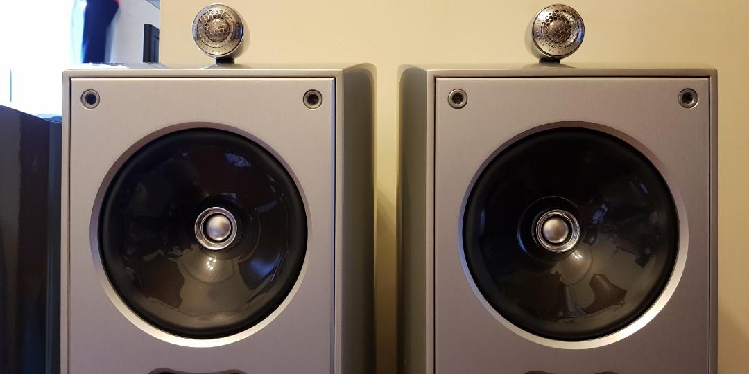 kef xq one