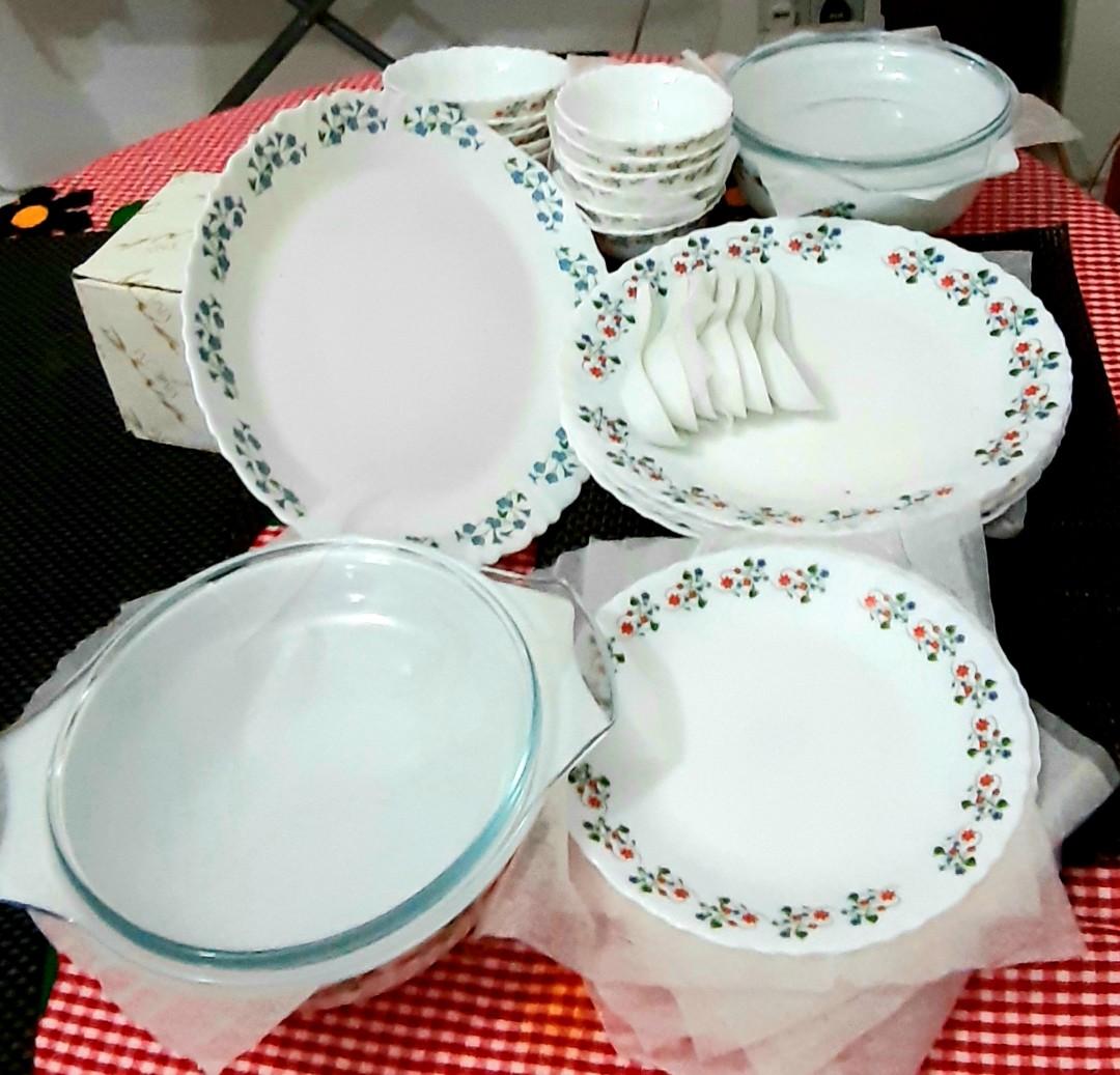 La Opala Diva 35 Pieces Dinner Set Kitchen Appliances On Carousell