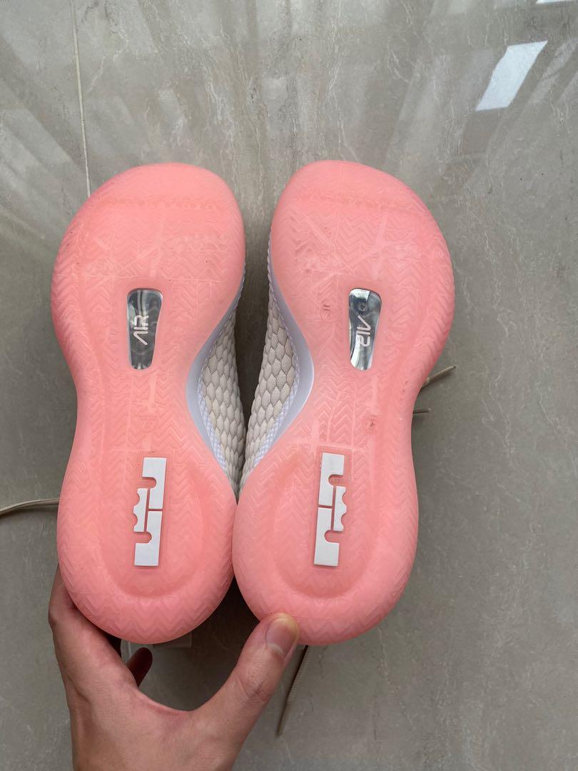 Lebron witness 3 pink sole online