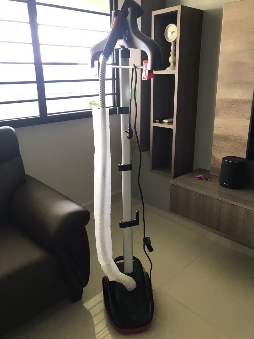 Tefal stand iron steam, TV & Home Appliances, Irons & Steamers on Carousell