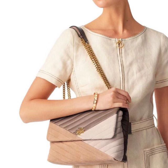 TORY BURCH KIRA CHEVRON MIXED MATERIAL SHOULDER BAG Women s