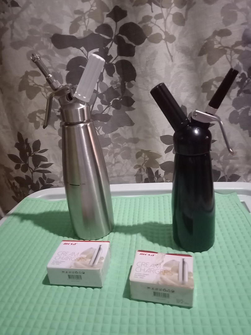 Whipped cream dispenser & Mosa Cream Charger, Furniture & Home Living