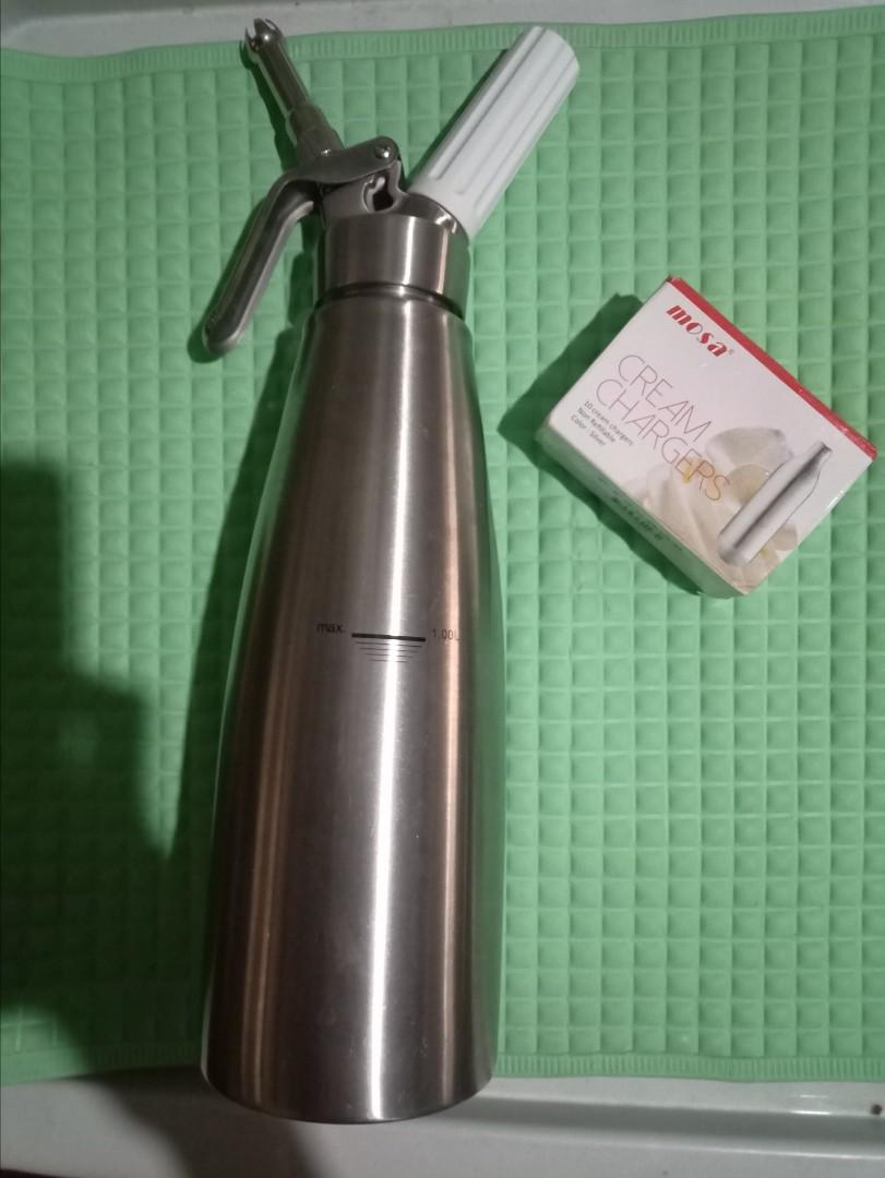 Whipped cream dispenser & Mosa Cream Charger, Furniture & Home Living, Cleaning & Homecare