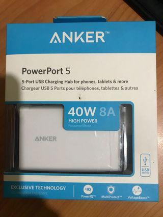 ANKER Power port 5 40w 8a