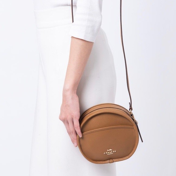 Let's Chat About The Coach Canteen Crossbody Handbag! - Fashion