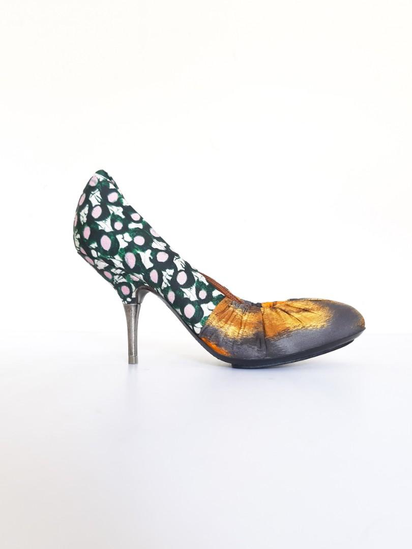 buy \u003e van heels, Up to 70% OFF