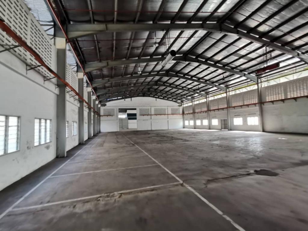 Factory Warehouse Kampung Baru Sungai Buloh, Property, Rentals on Carousell