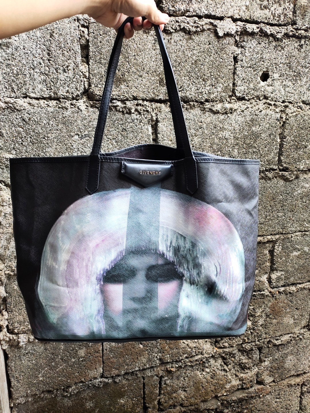 givenchy madonna tote