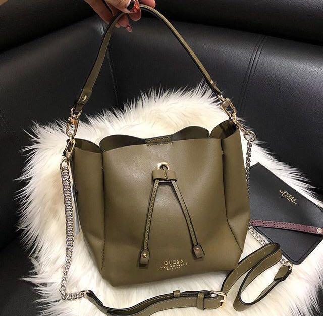 Guess ella backpack 2025