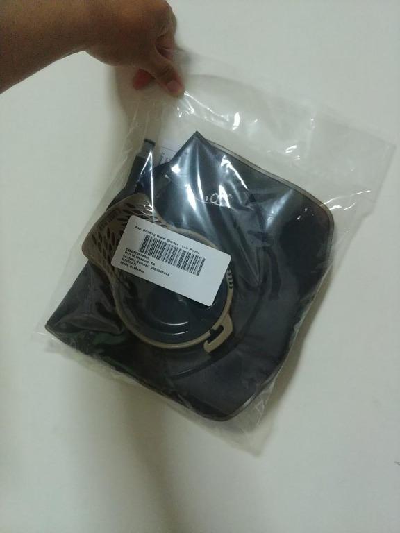 Hydration pack (Category: Water Sports) located in Singapore. Submitted by weihong_ng (Listing ID 280295147, Image 1). Description: Camelback hydration pack Brand new in packaging as you can see.. 3.1L capacity Deal at Hougang.