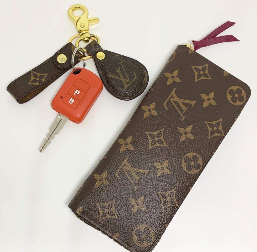 LV Louis Vuitton Keychain Bag Charm Car Keychain, Luxury