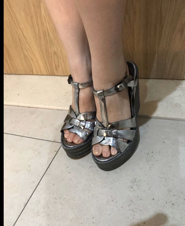 Ysl tribute wedge top
