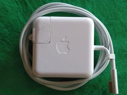 Charger for Macbook Air 2008-2011 Magsafe 45W L Type / 1 Year Warranty / Free Same Day Cash On Delivery & Shipping