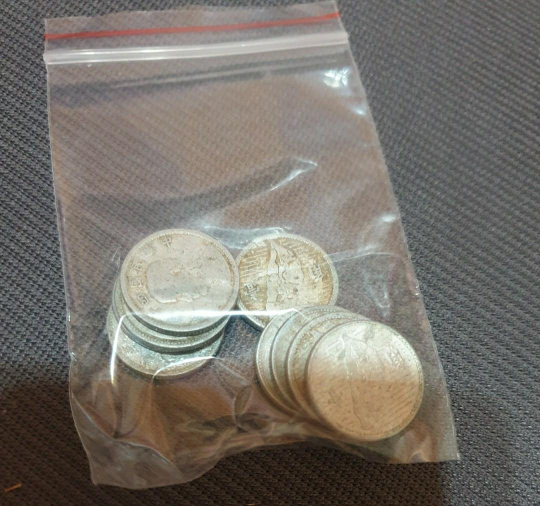 民國44年蔣公人頭/背面壹角台灣圖共9個