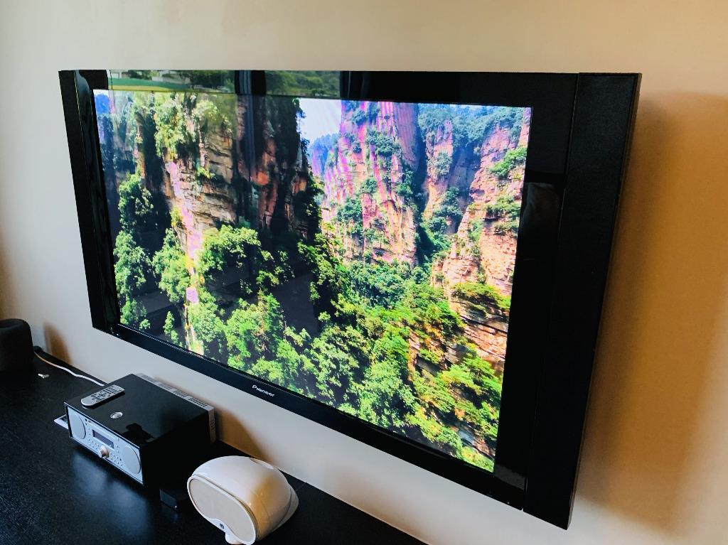 50" Pioneer Plasma TV PDP507XG including PDPS50 Side Speaker System