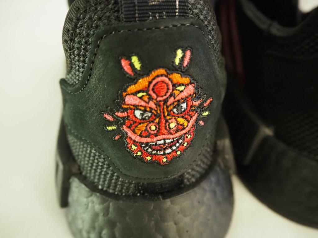 Adidas nmd r1 2025 black chinese writing