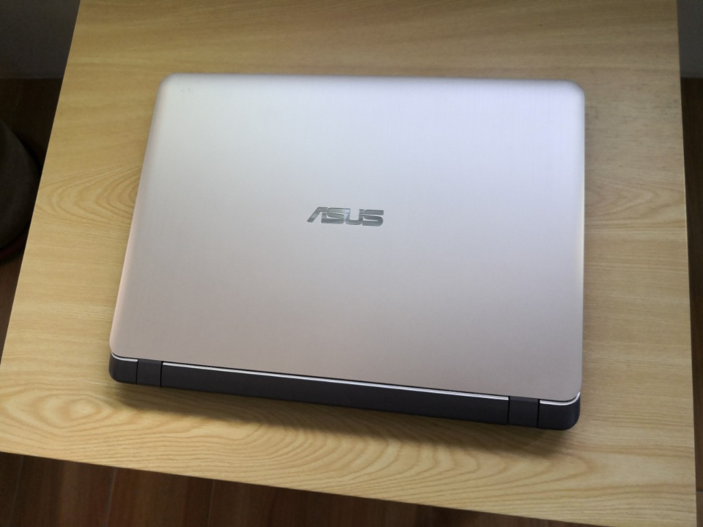 Asus X407U Core i3 7100u 4GB DDR4 1 Terabyte Win 10 Computers