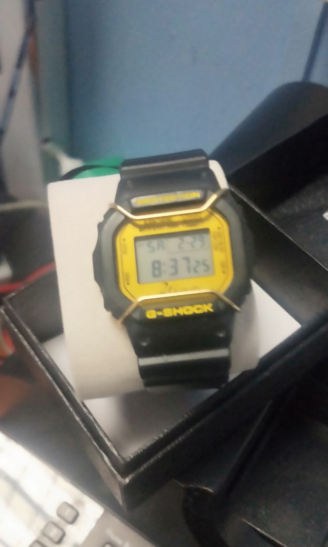 Casio G-Shock DW5600VT (Perak 24karat), Men's Fashion, Watches