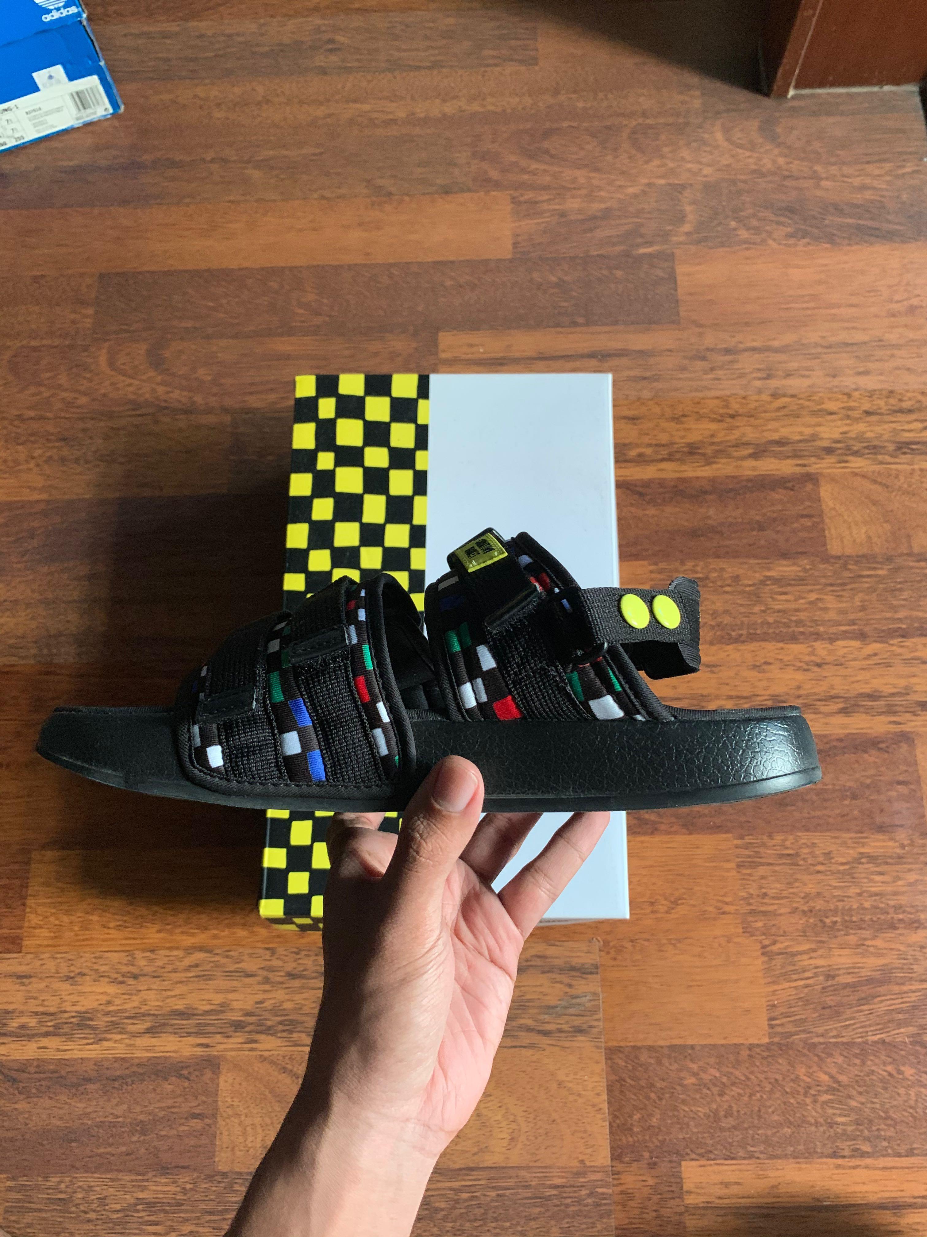 Puma chinatown on sale market sandals