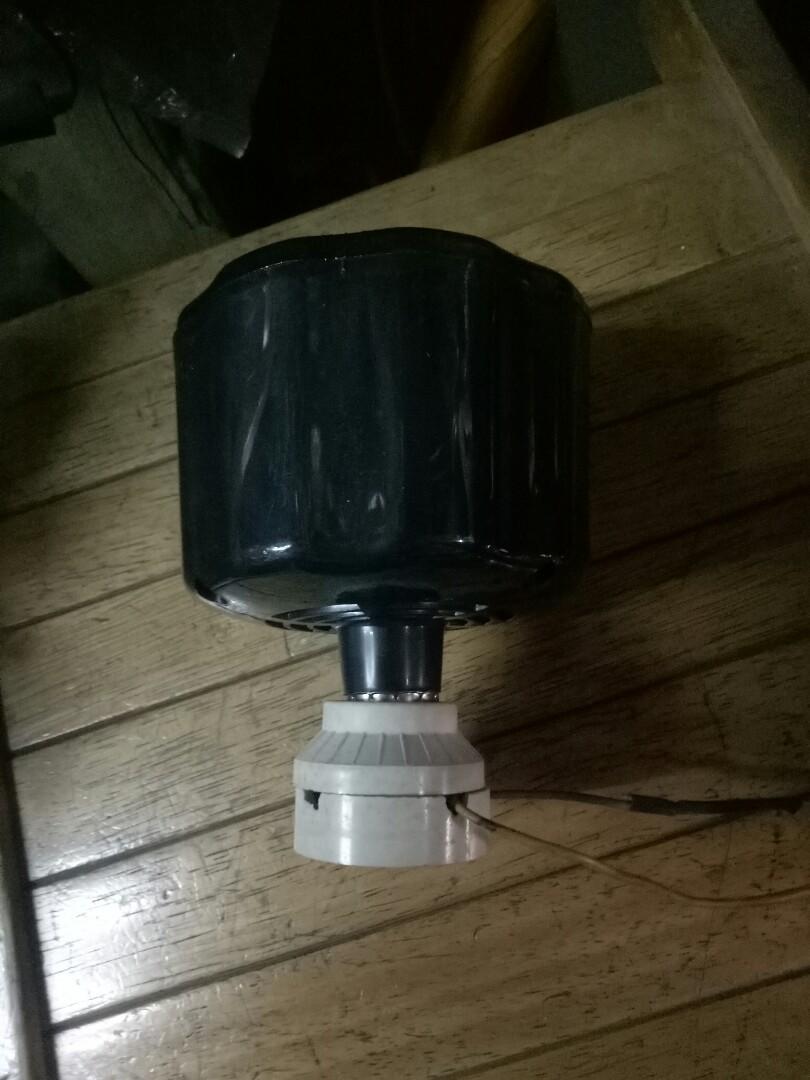 Incubator heater with blower LED light (Category: Homes & Other Pet Accessories) located in Manila. Submitted by latestproduct (Listing ID 280421590, Image 2). Description: Incubator heater with blower LED light 5w to 100w 220 volts 3 selection watts Tel 85109484 09331240862.