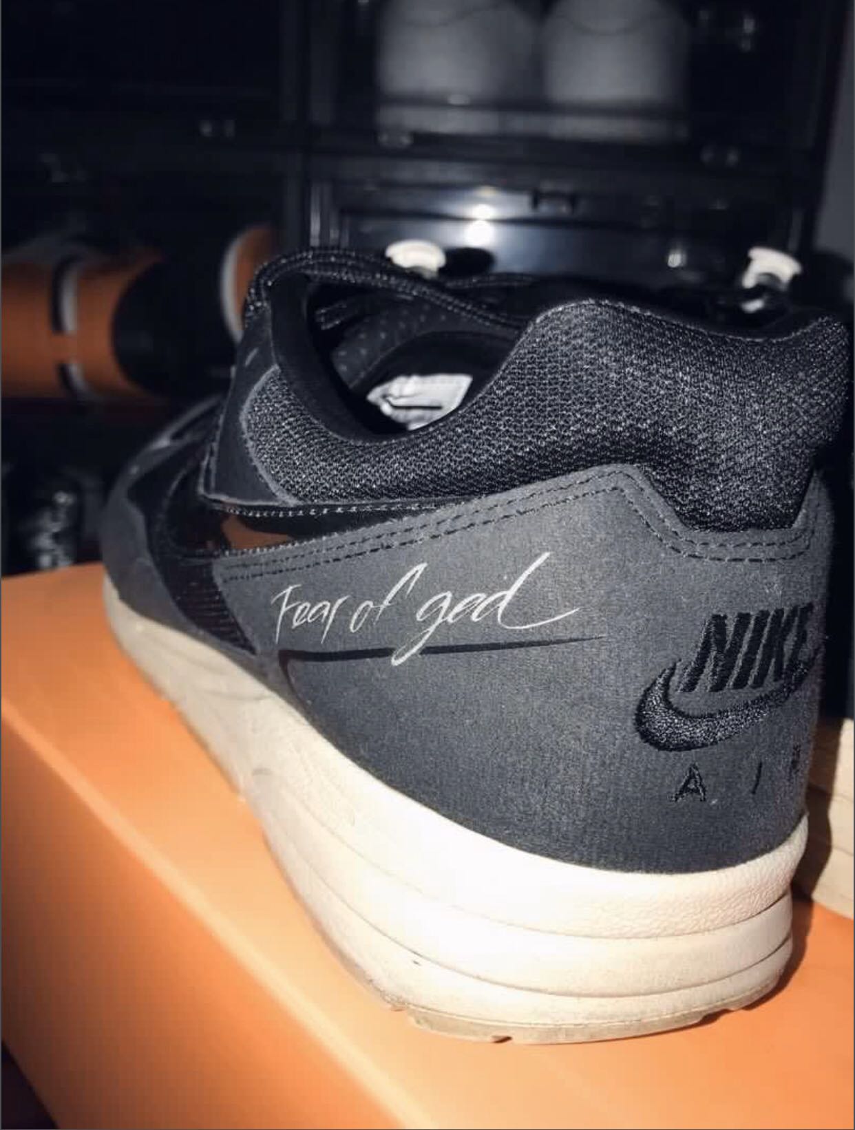 Jordan 11 spacejam, Nike Fear of God 