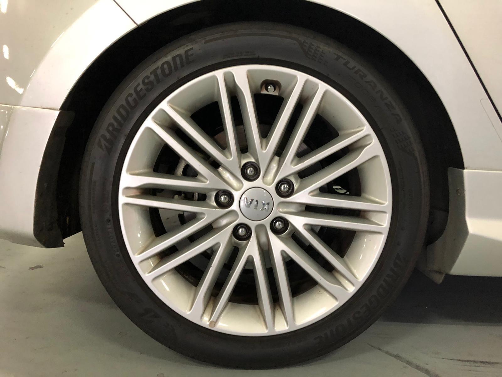 Kia Carens Diesel 1 7a Sx Cars Vehicle Rentals On Carousell