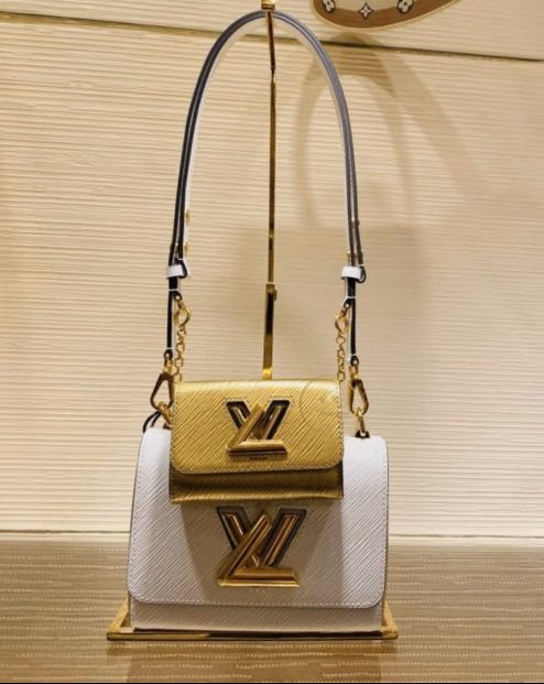 LV twist MM and Twisty, Women's Fashion, Bags & Wallets, Purses & Pouches  on Carousell