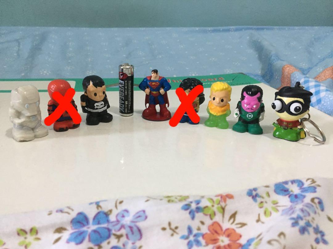 comic figurines