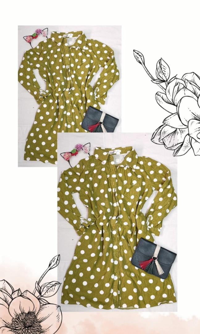 MOSS GREEN POLKA-DOT KOREAN DRESS (Category: Dresses) located in Marikina City. Submitted by abglrth (Listing ID 280435043, Image 1). Description: With two side pockets.