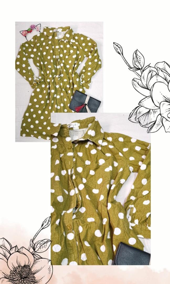 MOSS GREEN POLKA-DOT KOREAN DRESS (Category: Dresses) located in Marikina City. Submitted by abglrth (Listing ID 280435043, Image 2). Description: With two side pockets.