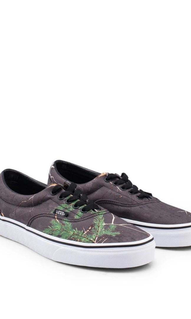 vans era realtree