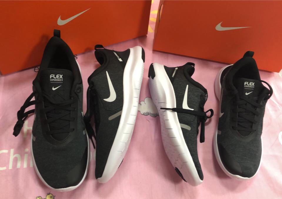 nike couple shoes price