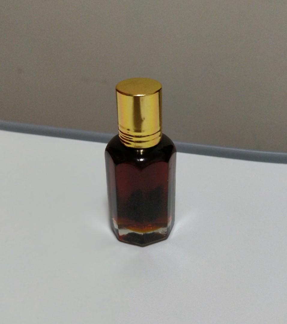 Dubai Oudh Oil / Agarwood Oil, Furniture & Home Living, Home Fragrance