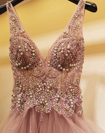 Gold diamond prom dress hotsell