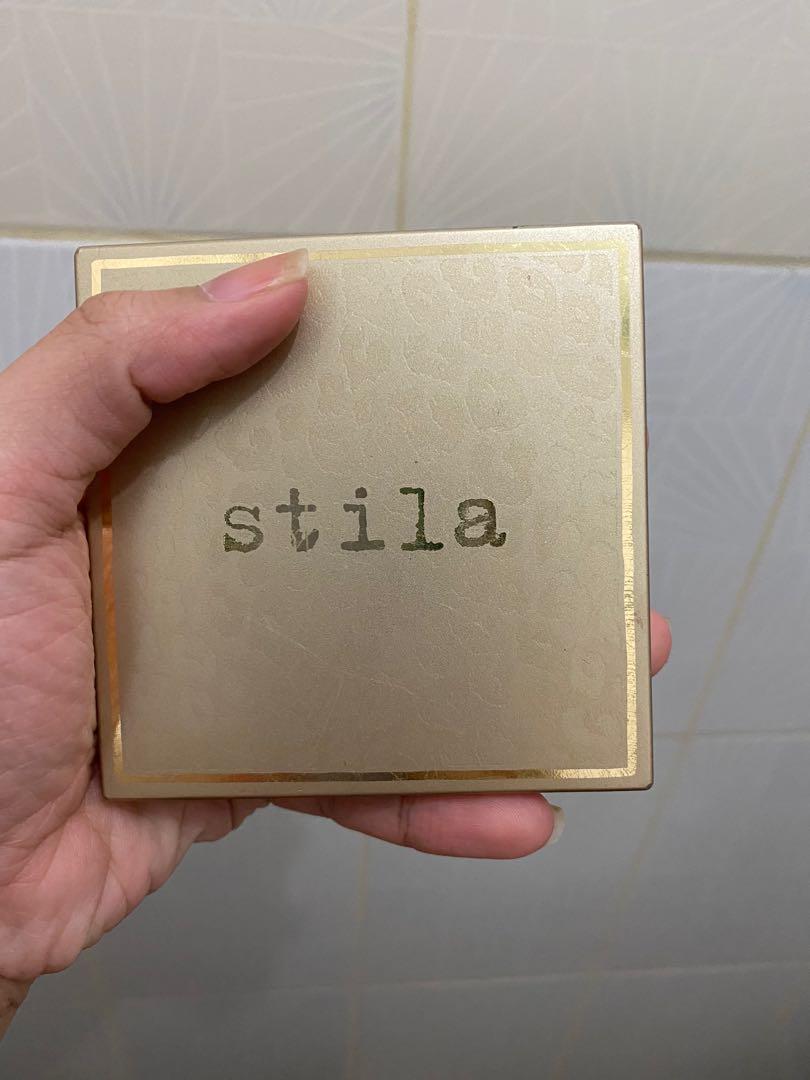 Stila Eyeshadow (Category: Makeup) located in Manila. Submitted by louisejsnts (Listing ID 280438770, Image 1). Description: Swatched only.