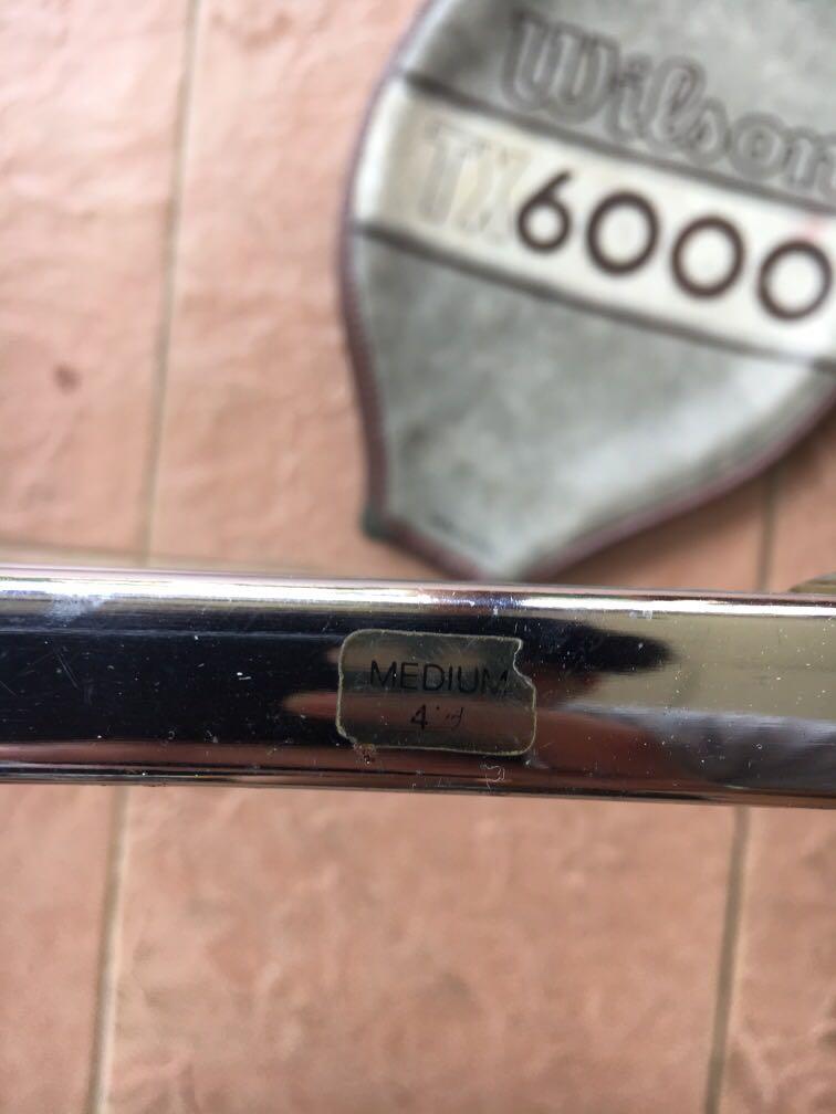 Raquette De Tennis Vintage Wilson TX6000 En Métal Avec Housse - Poignée 4 3/8" - Excellent état