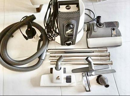 Delphin power vaccum