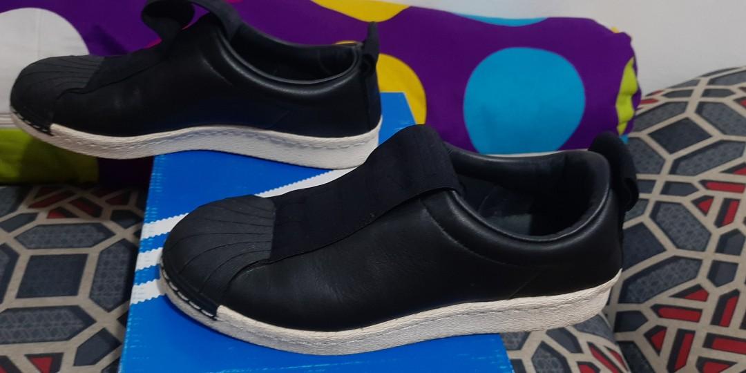 Adidas Superstar BW3S hard to find (Category: Sneakers) located in Caloocan City. Submitted by otenticnic (Listing ID 280648608, Image 3). Description: You wouldn't believe how well this is maintained...seldom used. so fresh.decluttering..bought in Rock N Sole in Tomas Morato..Orig price is 6500..
